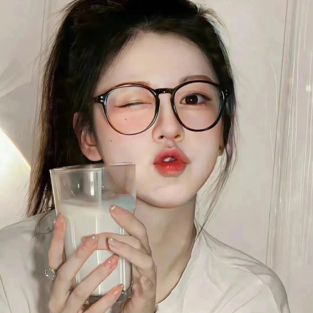 毛骨悚然之红衣男孩